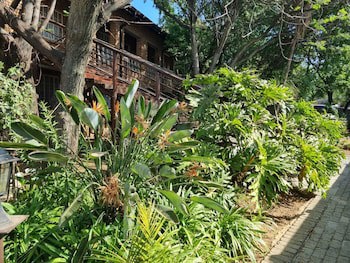Emerald Guesthouse