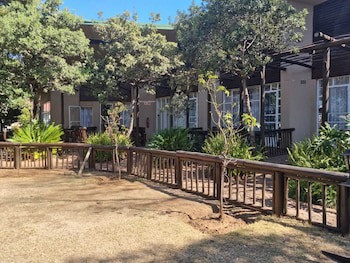 Emerald Guesthouse
