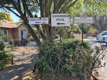 Emerald Guesthouse