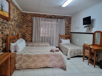 Emerald Guesthouse