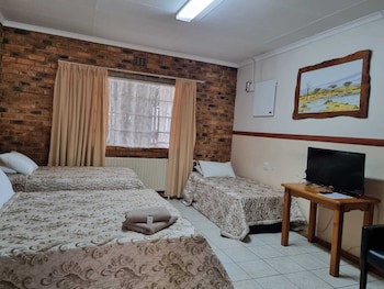 Emerald Guesthouse