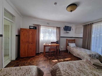 Emerald Guesthouse