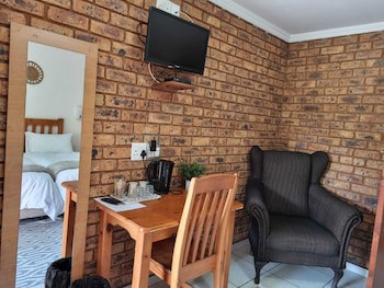 Emerald Guesthouse