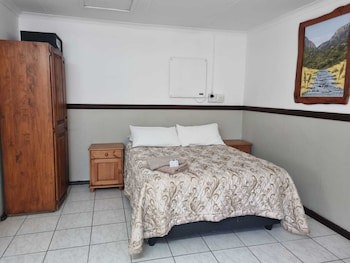 Emerald Guesthouse