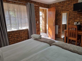 Emerald Guesthouse
