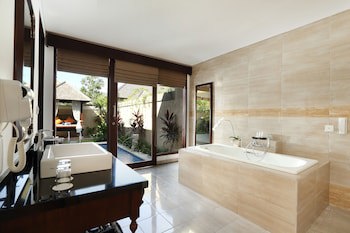 Aldeoz Grand Kancana Villa Bali