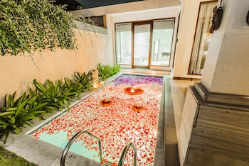 Aldeoz Grand Kancana Villa Bali