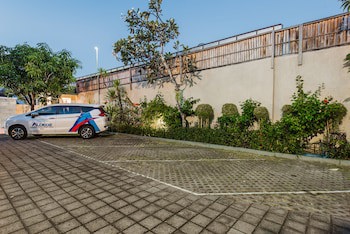 Aldeoz Grand Kancana Villa Bali