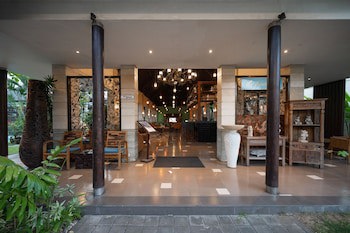 Aldeoz Grand Kancana Villa Bali