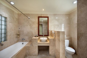 Grand Istana Rama Hotel