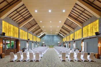 Grand Istana Rama Hotel