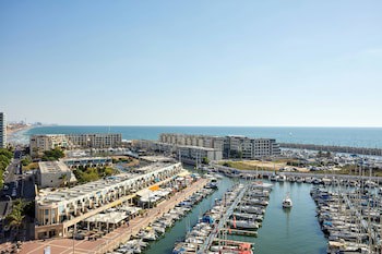 The Ritz-Carlton, Herzliya