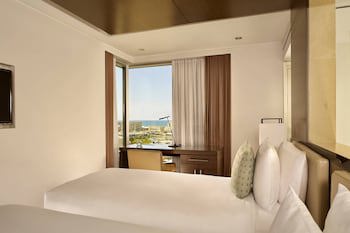 The Ritz-Carlton, Herzliya