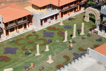 Hotel Village Le Canton