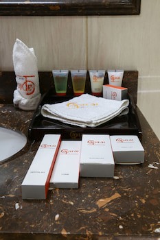 Capital Hotel & Spa