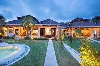 Dyana Villas