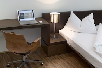Blue City Hotel