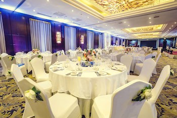 Best Western Premier Tuushin Hotel