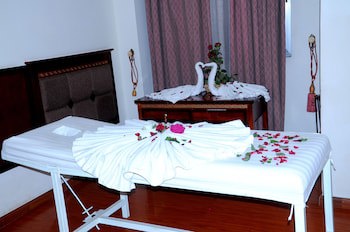 Addis Amba Hotel