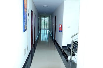 Addis Amba Hotel