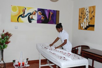 Addis Amba Hotel