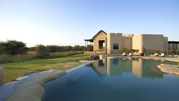 Anantara Al Sahel Villa Resort