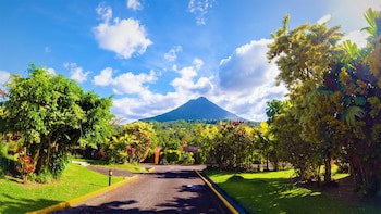 Arenal Paraiso Hotel Resort & Spa