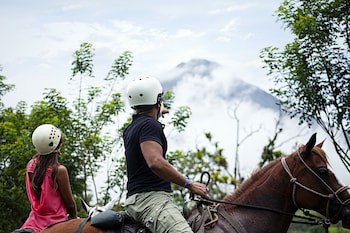 Arenal Paraiso Hotel Resort & Spa