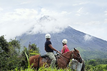 Arenal Paraiso Hotel Resort & Spa