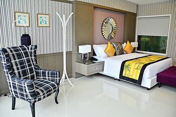 The Par Phuket