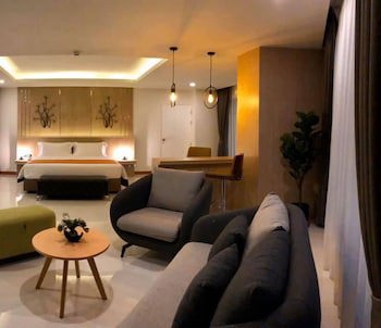 The Par Phuket