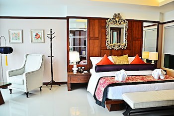 The Par Phuket