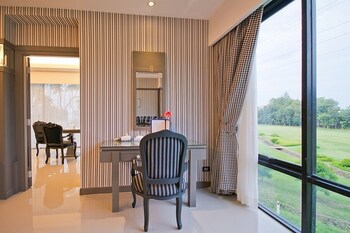 The Par Phuket