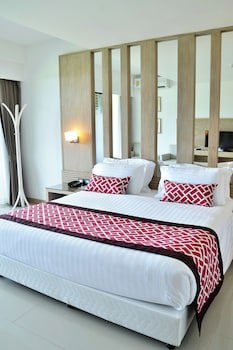 The Par Phuket