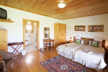Mentors Country Estate