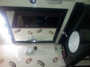 Friendship International Hotel