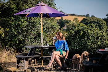 Blacksmiths Arms Inn