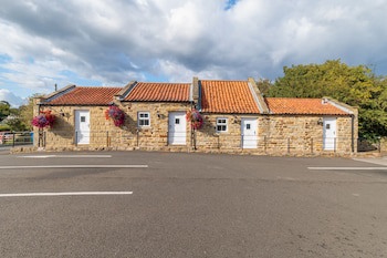 Blacksmiths Arms Inn