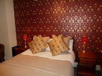 Blacksmiths Arms Inn