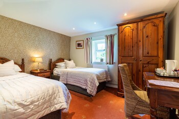 Blacksmiths Arms Inn