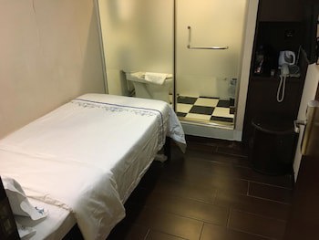 California Hotel