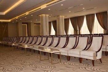 Al Mutlaq Hotel