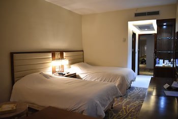Al Mutlaq Hotel