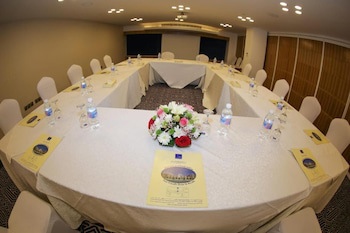 Al Mutlaq Hotel
