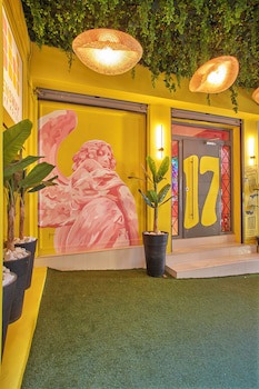 Athens Way Pop Art Hotel