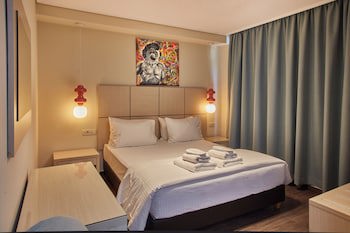 Athens Way Pop Art Hotel