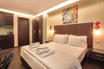 Athens Way Pop Art Hotel