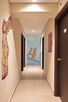 Athens Way Pop Art Hotel
