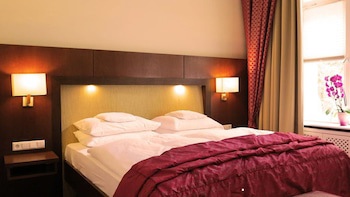 Hotel Augusta galeri fotoğrafı