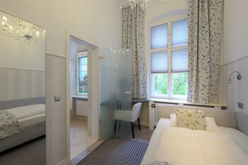 Hotel Augusta galeri fotoğrafı